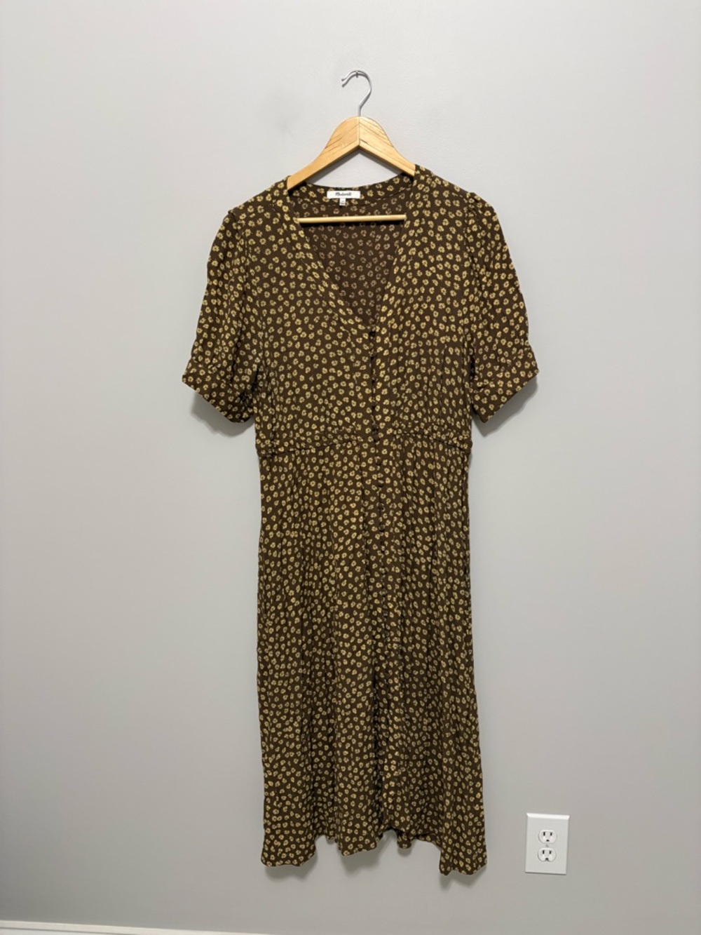 Madewell Brown 90’s Inspo Cottagecore Woodcut Flowers Button-Cuff Midi Dress - Picture 2 of 8